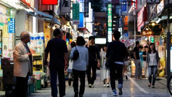 瑞和网 线上狂欢时代，日本为何仍是“线下消费天堂”?