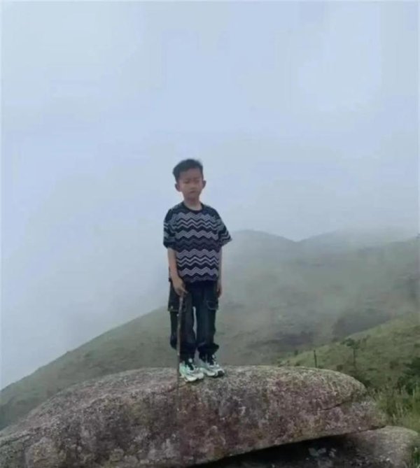 聚财略 福建8岁男孩失踪现已超15天 搜救仍在继续
